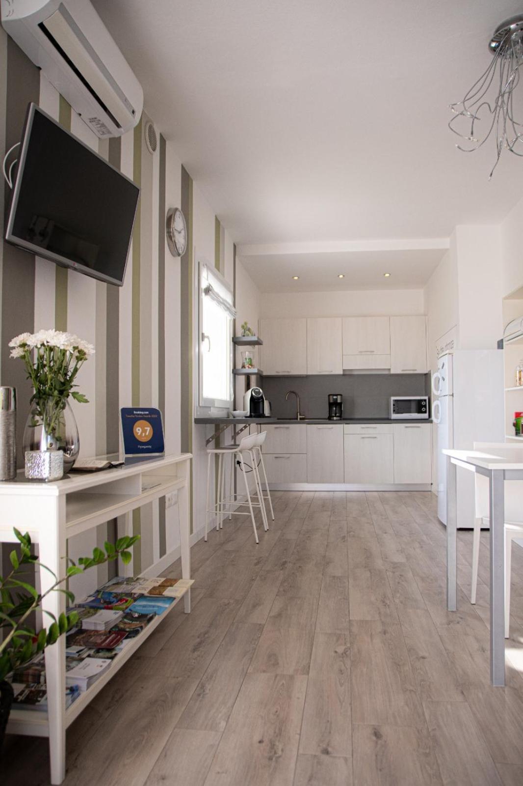 Flyingaway Bed & Breakfast บอร์โซ เดล กราปปา ภายนอก รูปภาพ